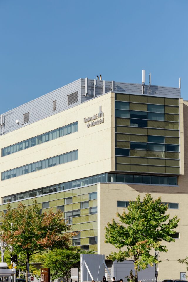 Campus de l’Université de Montréal à Laval – 350m